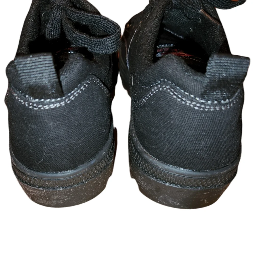 Skechers Canvas Women's Shoes - Picture 5 of 8